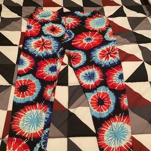 Very soft woman’s size L multi color leggings